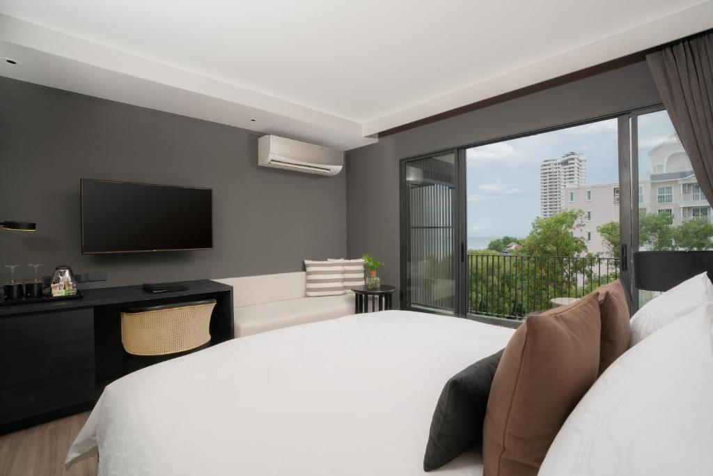 Bayphere Hotel Pattaya Ban Nong Hin  Exterior photo